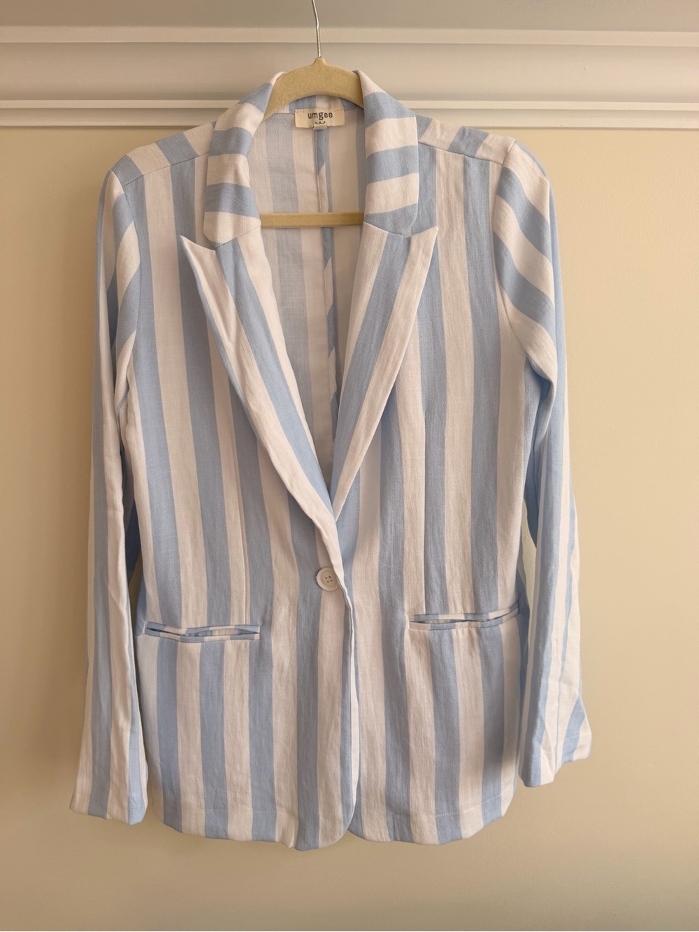 Umgee Blue and White Vertical Stripe Blazer